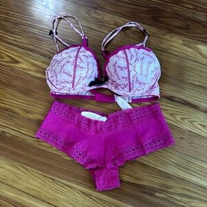 Victoria's Secret Fuchsia and Pink Lace Bra Set